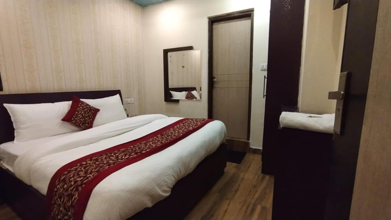 Magic Stays - Shimla Royale - Free Pickup From Railway Station Shimla Exterior photo